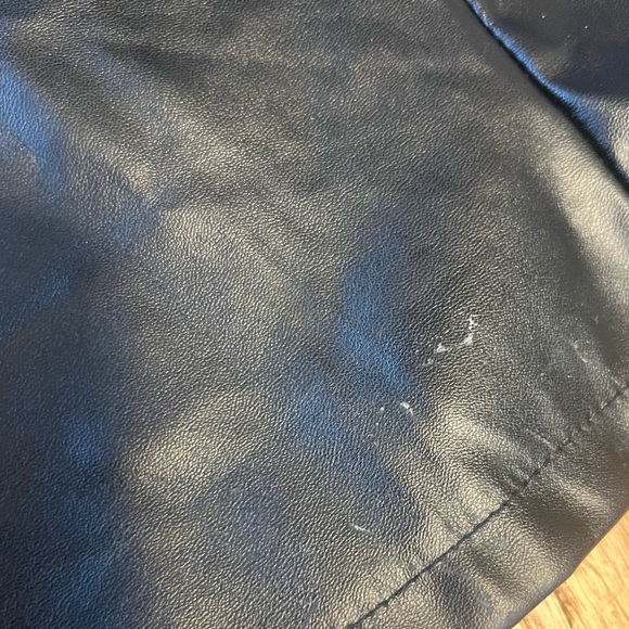 ⚡️Loved To Be Loved Pleather Girls Jacket Top - Picture 4 of 4